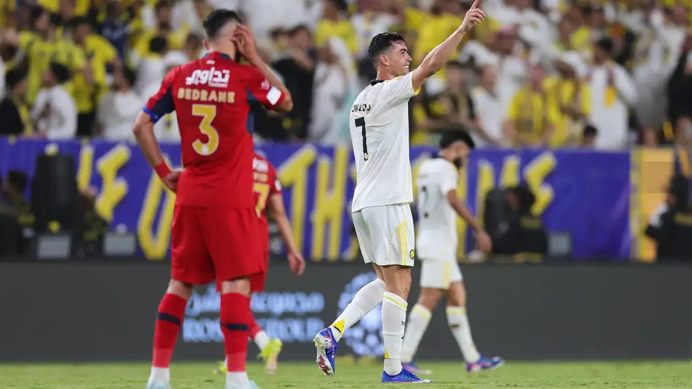 احتفال كريستيانو رونالدو بلقب دوري روشن مع النصر